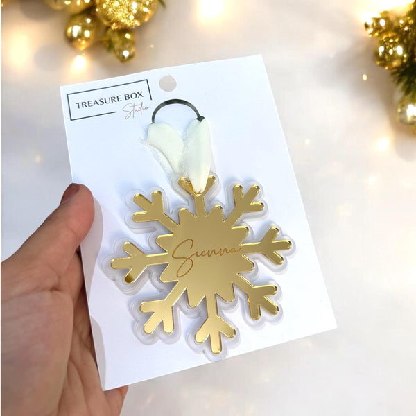 Personalised snowflake acrylic name bauble Christmas ornament, clear perspex design
