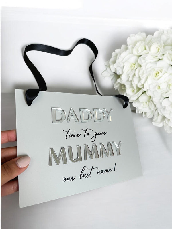 Acrylic Page Boy Sign – Custom Wedding Aisle Banner