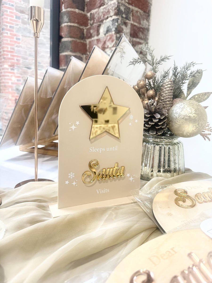 Personalised acrylic Christmas countdown sign in clear with reusable marker