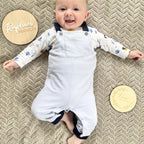 Personalised wooden birth announcement disc with custom name, ideal newborn photo prop