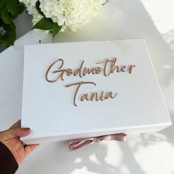 Luxury personalised gift box, custom design in elegant wood for wedding parties