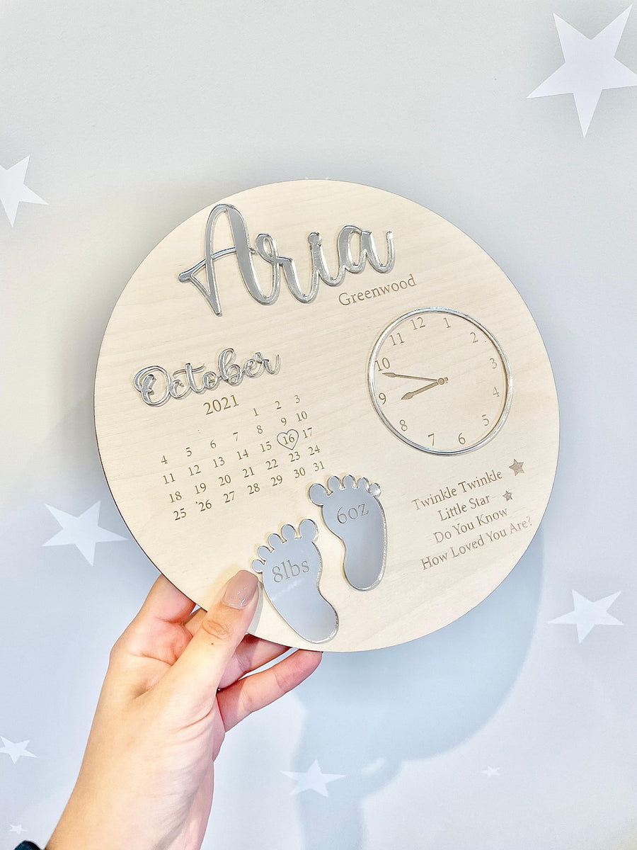 Custom baby keepsake plaque, wooden birth announcement sign in pastel colors
